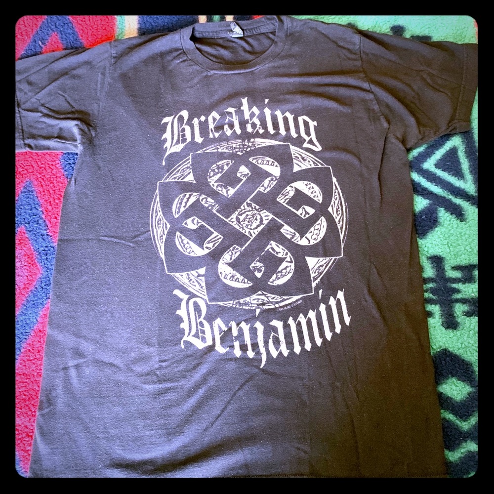 Breaking Benjamin band T shirt